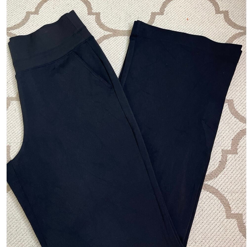 Athleta Black Venice Flare Pull on side slits Pants (Style #882675), Size medium - Picture 2 of 15